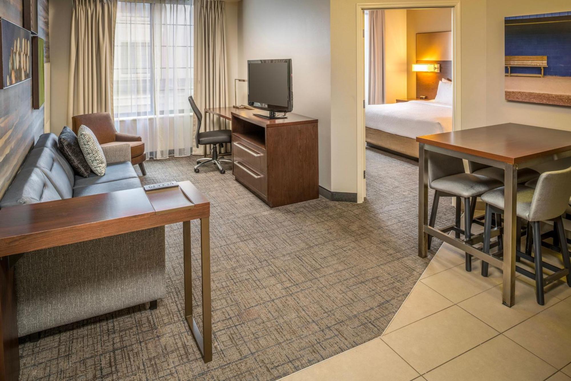 Hotel By Marriott 3*