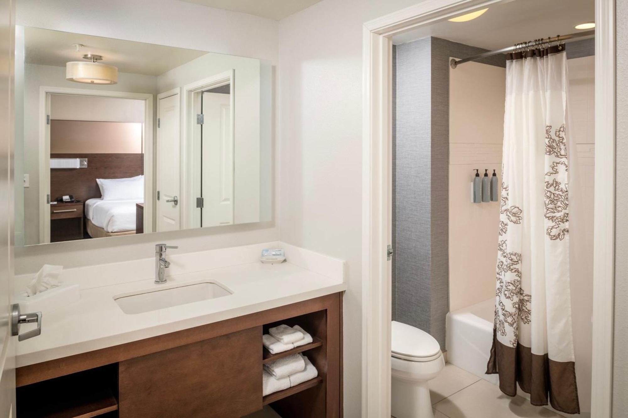 By Marriott Hotel Williamsport