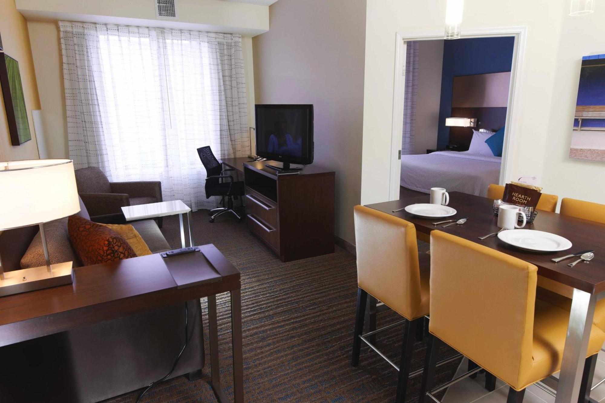 Hotel By Marriott Williamsport
